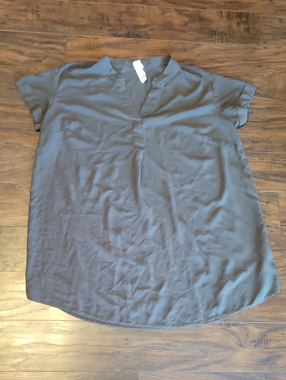 Simple V-Neck Short Sleeve Dress — Olive Green